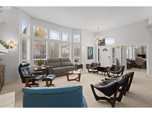 $579,500 | 1249 Southeast Williams Avenue, Gresham, OR 97080