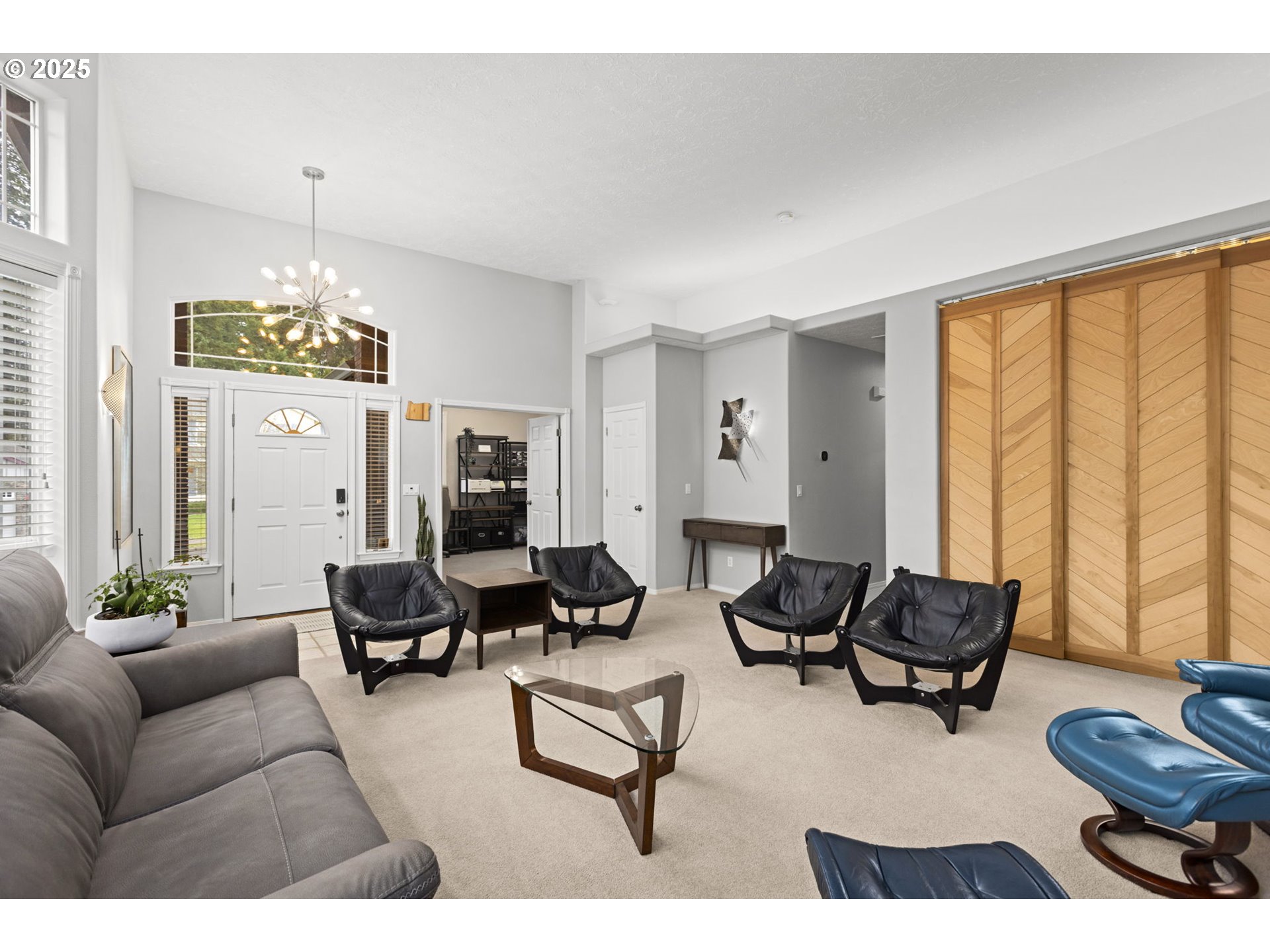 1249 Southeast Williams Avenue Gresham, OR 97080 - Photo 8 of 38 a living room with furniture and a large window