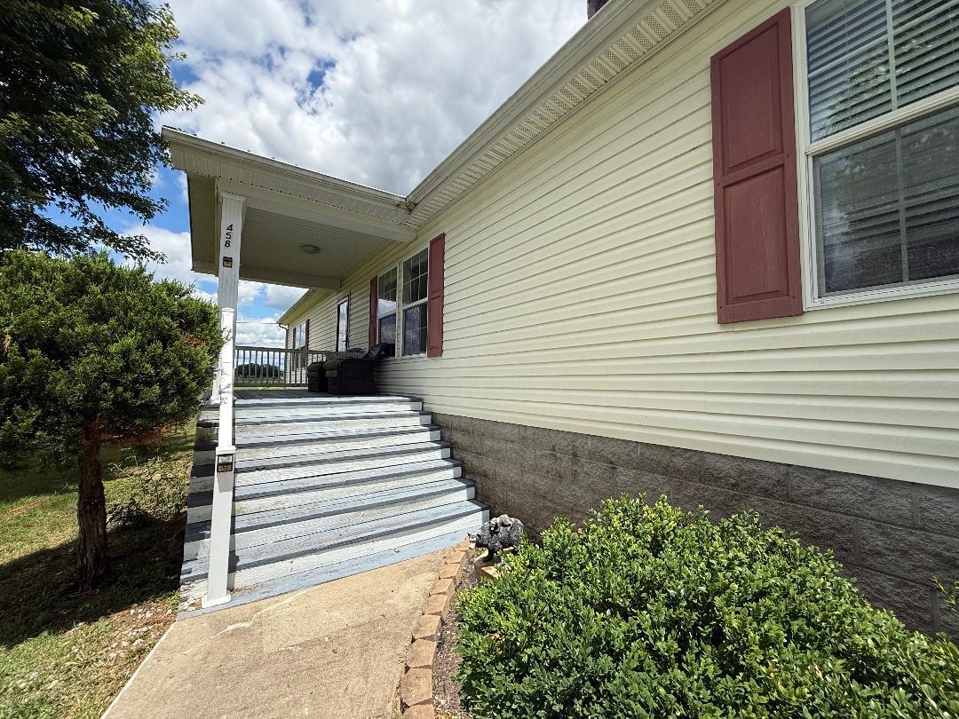 458 Riverlanding Road Greenup, KY 41144 - Photo 5 of 41