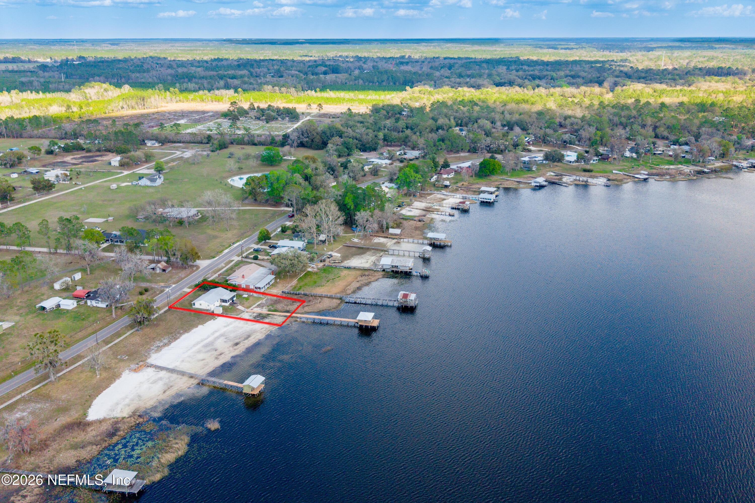 7932 Southwest County Road 18 Hampton, FL 32044 - Photo 36 of 39 a view of a city with an ocean view