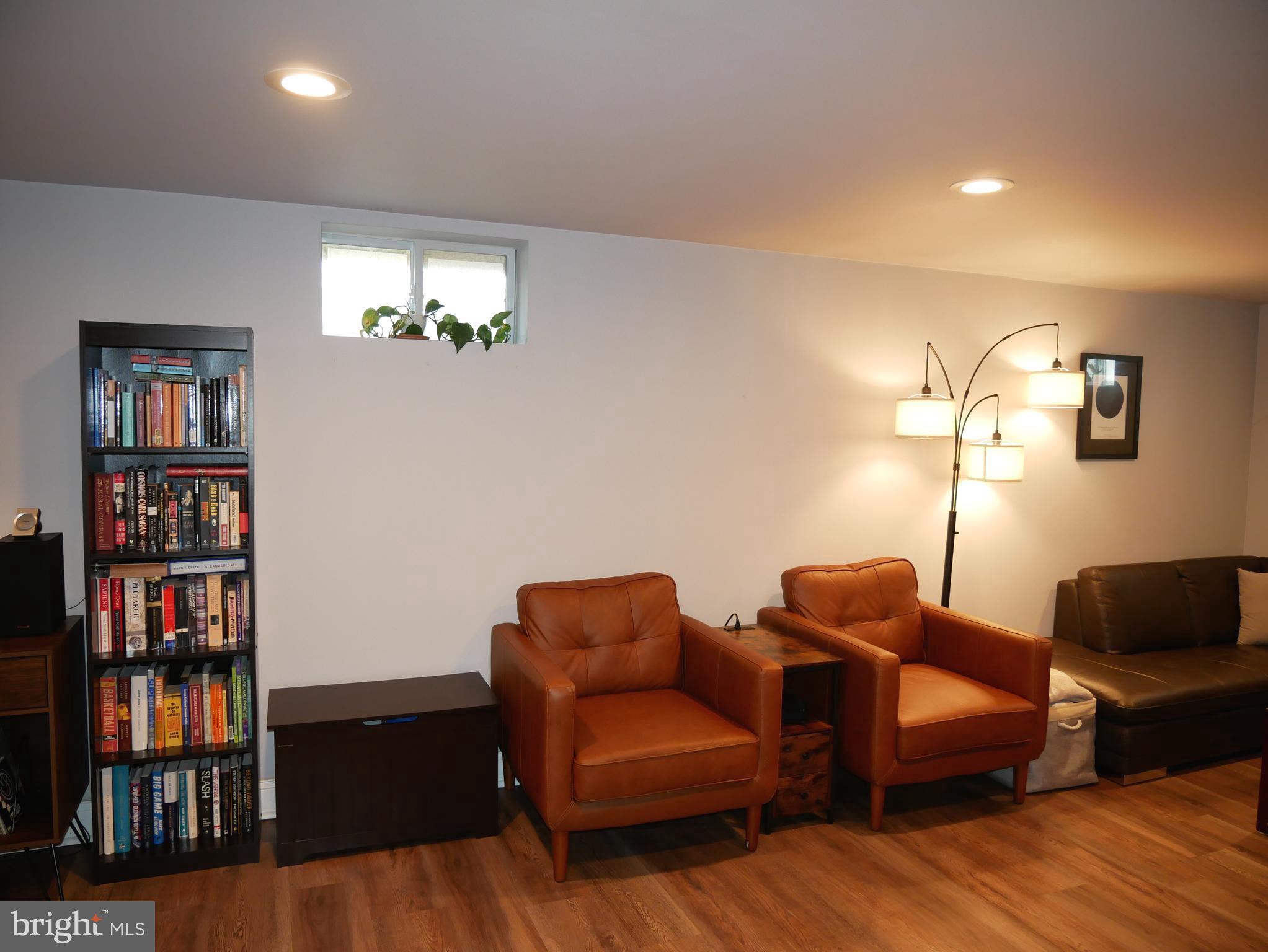 226 Candytuft Road Reisterstown, MD 21136 - Photo 25 of 35 Family Room