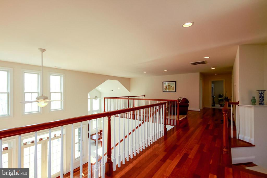 553 Houck Road Westminster, MD 21157 - Photo 21 of 30 a view of an entryway