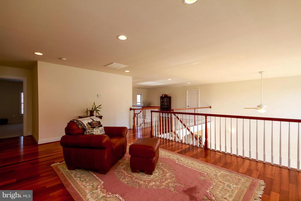 553 Houck Road Westminster, MD 21157 - Photo 22 of 30 a living room with furniture
