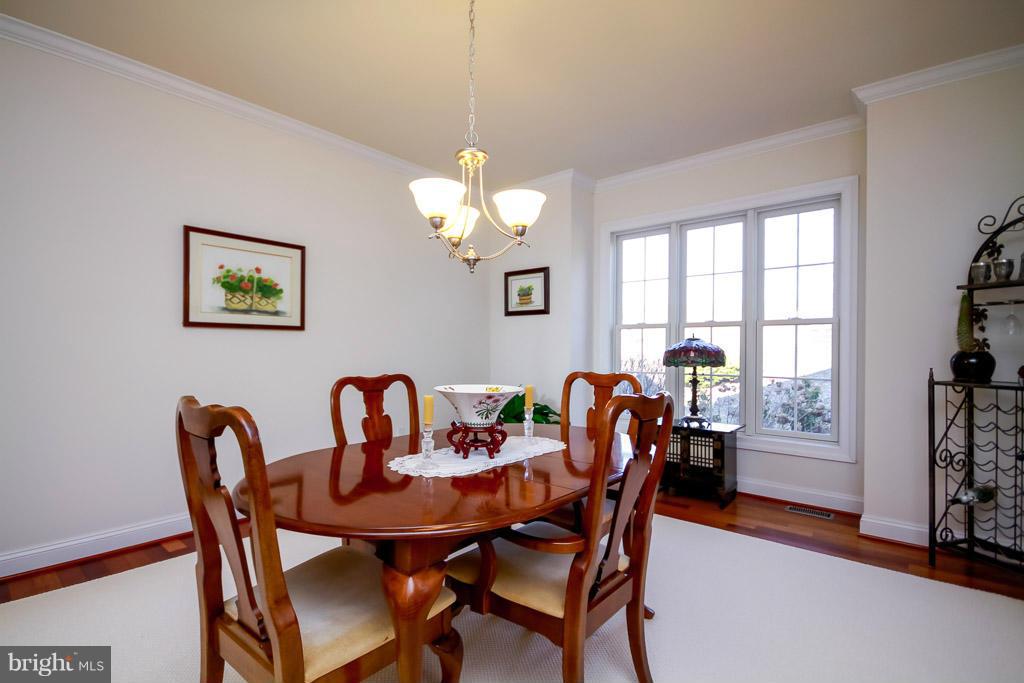 553 Houck Road Westminster, MD 21157 - Photo 7 of 30 a dining room with furniture and window
