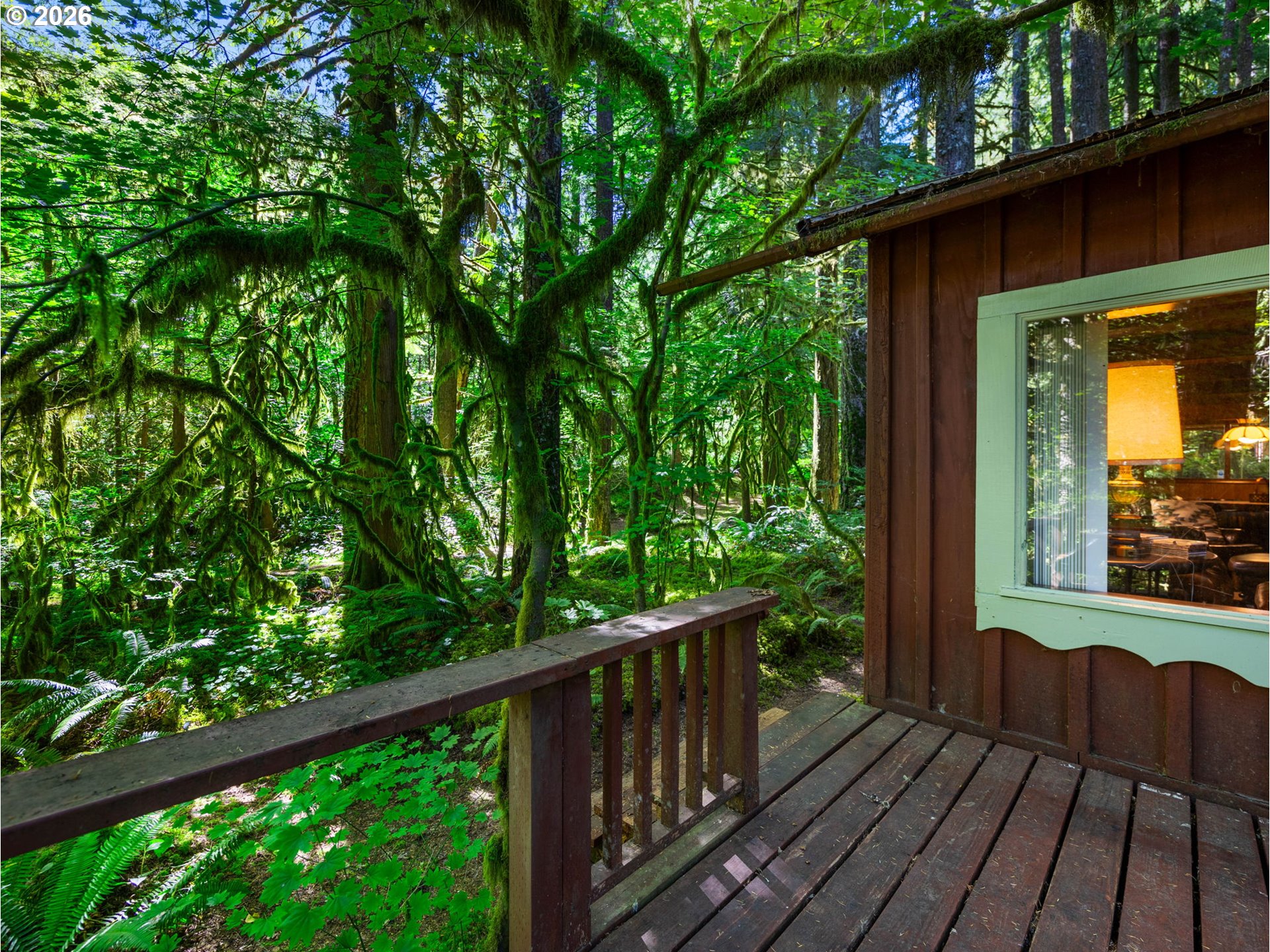26811 East Road 15 Rhododendron, OR 97049 - Photo 32 of 47 a view of balcony with wooden floor