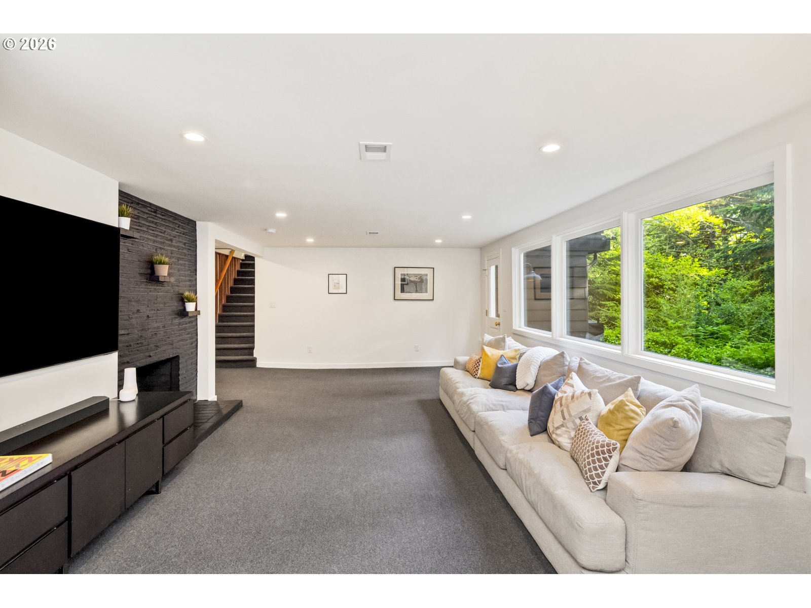 1211 Southwest Highland Road Portland, OR 97221 - Photo 32 of 48 Gallery Image 32