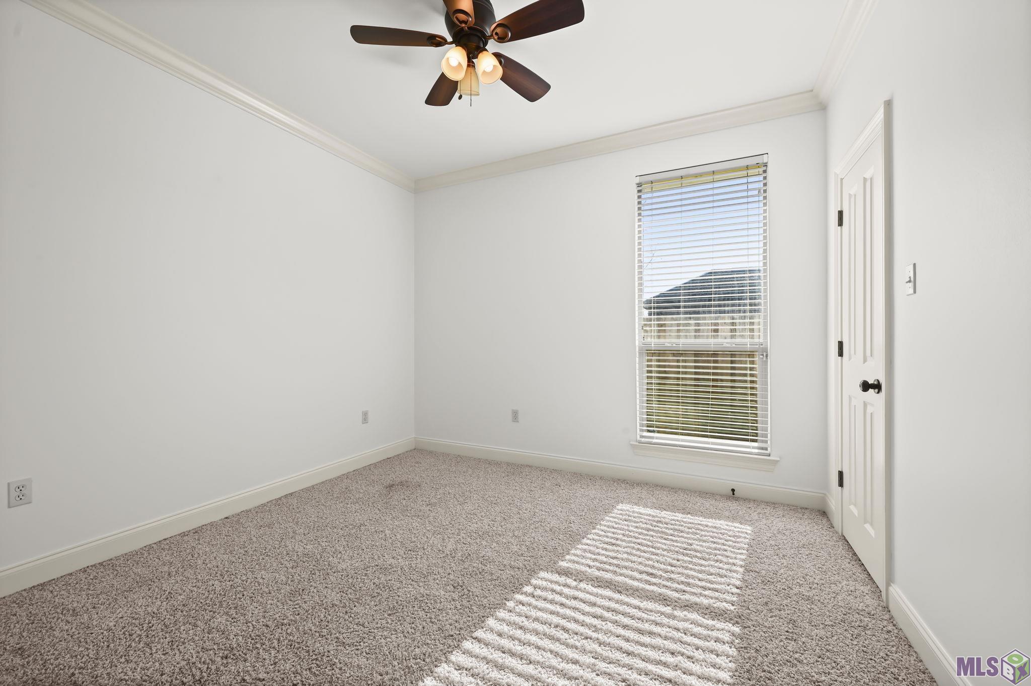17514 Lake Willow Avenue Baton Rouge, LA 70817 - Photo 11 of 16