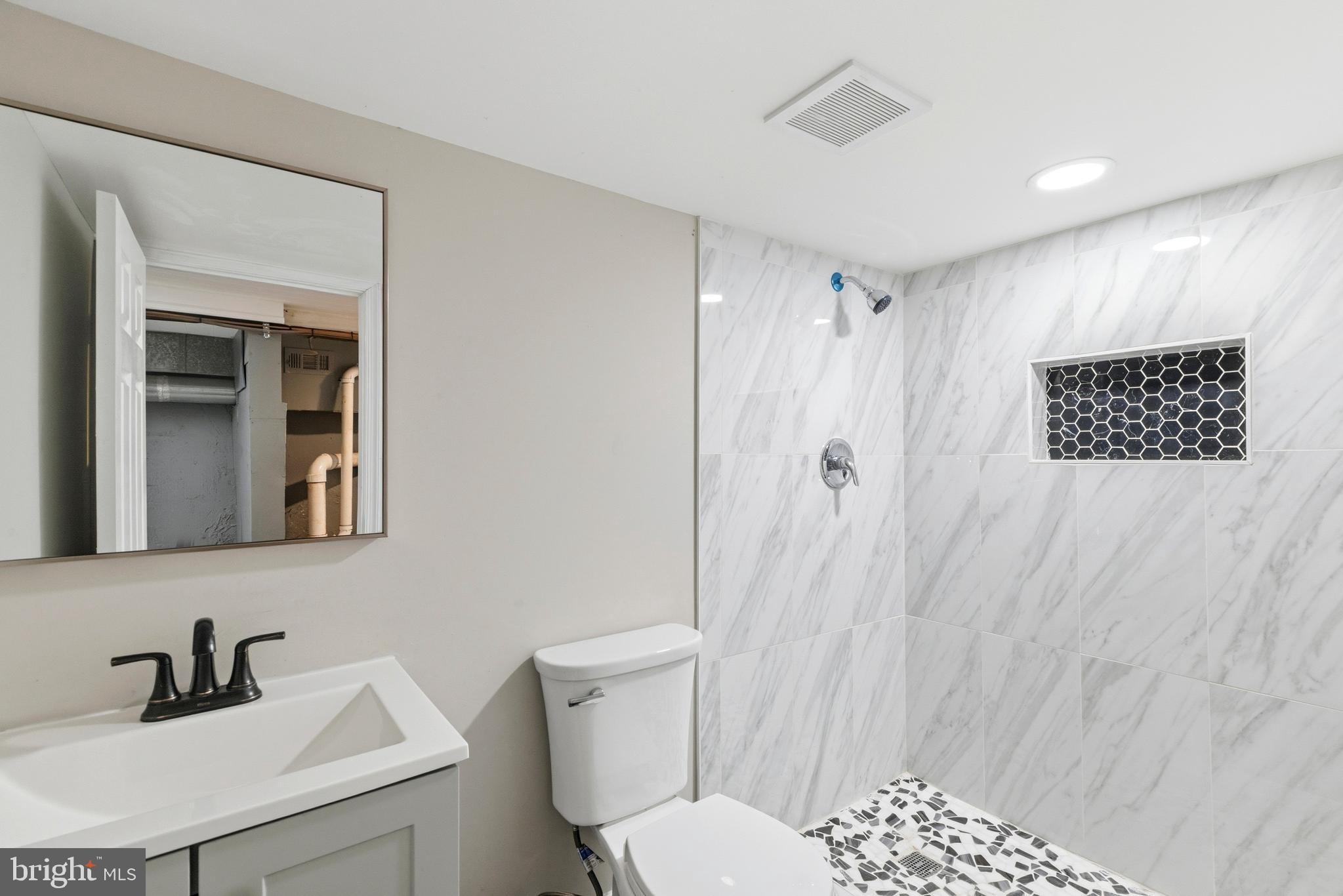718 North Curley Street Baltimore, MD 21205 - Photo 20 of 22