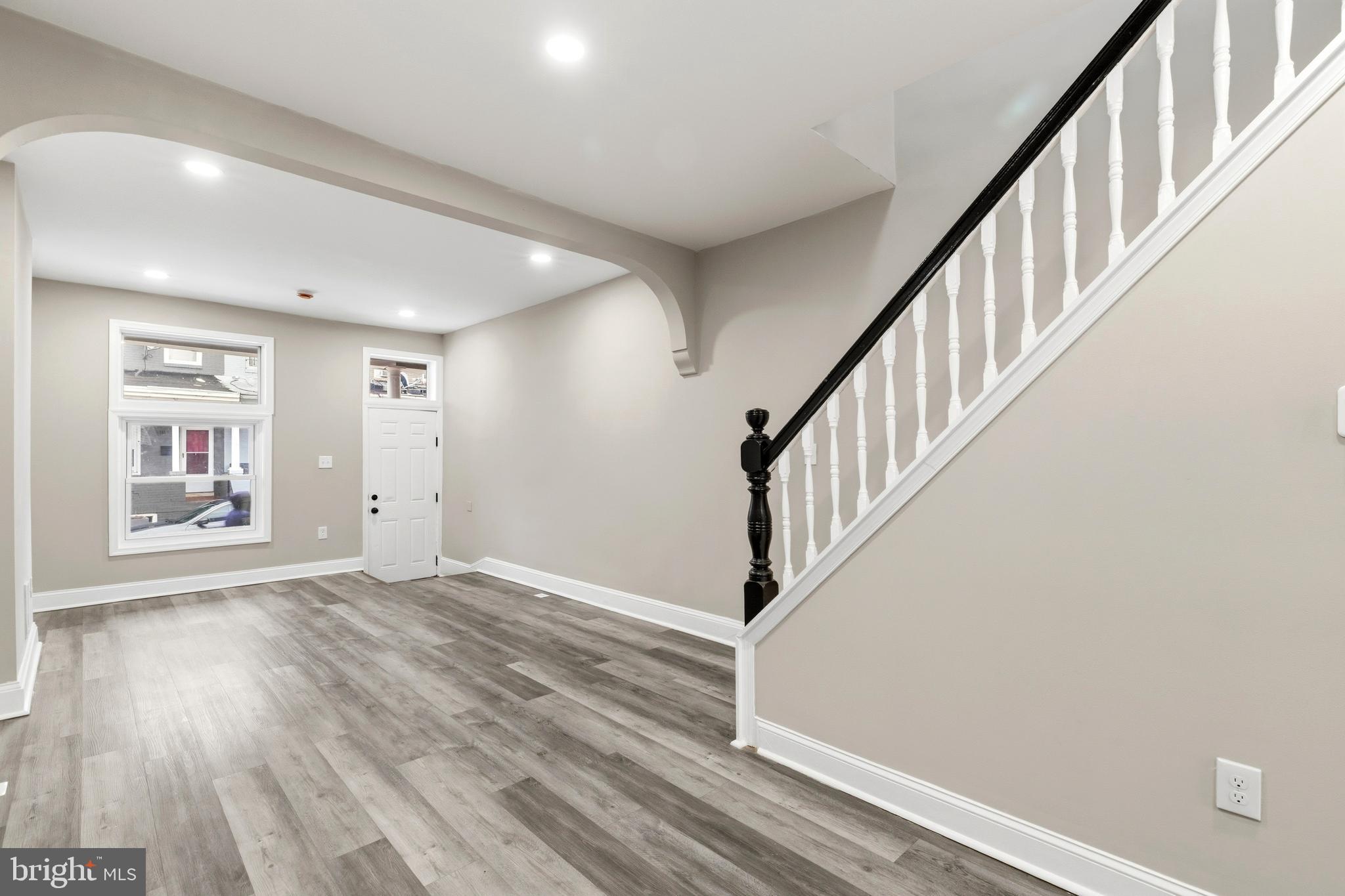 718 North Curley Street Baltimore, MD 21205 - Photo 5 of 22