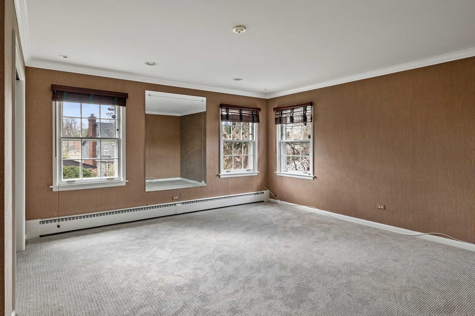 921 Pontiac Road Wilmette, IL 60091 - Photo 25 of 40 a view of an empty room with a window