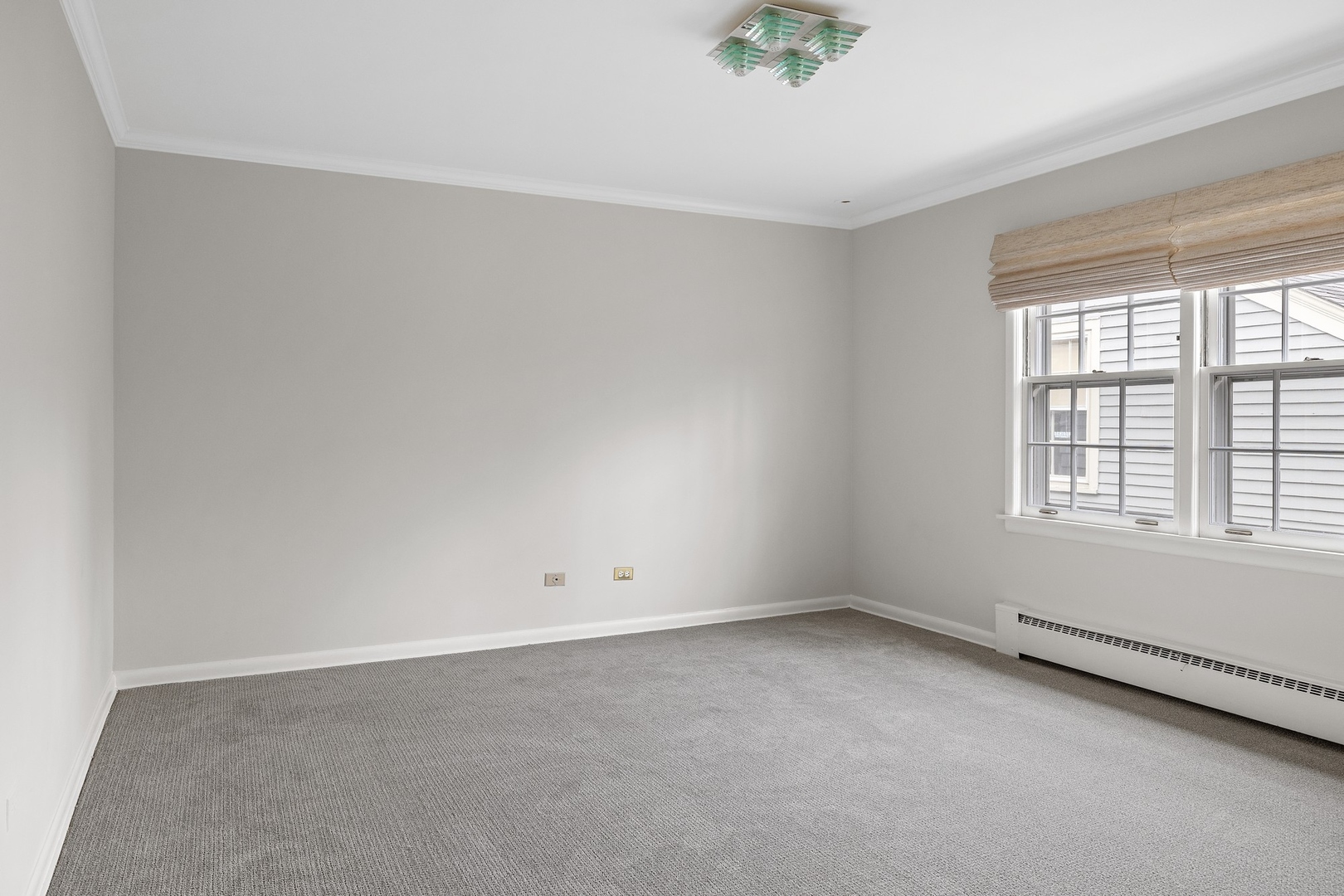 921 Pontiac Road Wilmette, IL 60091 - Photo 26 of 40 an empty room with a window