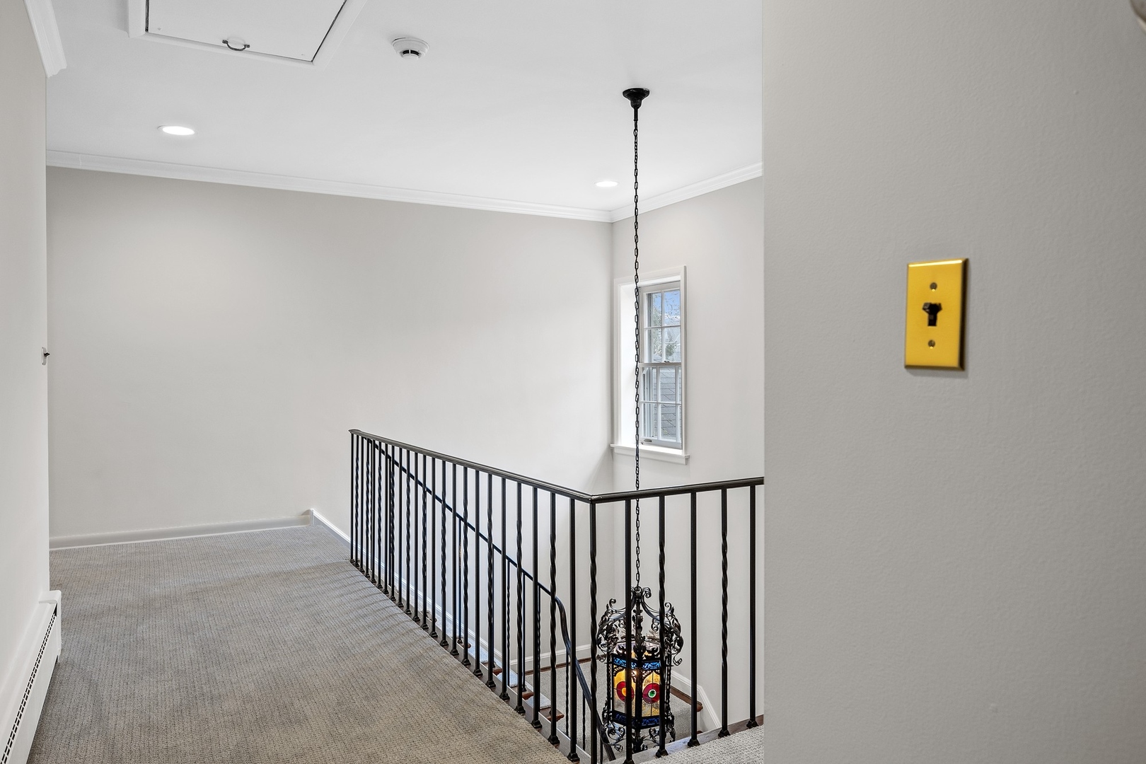 921 Pontiac Road Wilmette, IL 60091 - Photo 29 of 40 a view of hallway