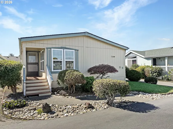 $199,000 | 15889 Sunset Strip, Unit 55, Brookings, OR 97415
