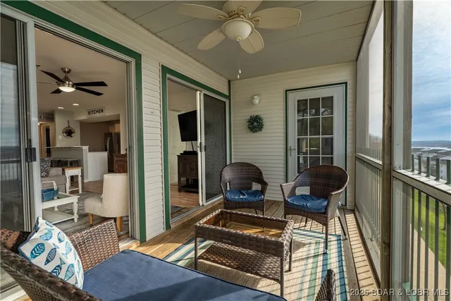 $334,500 | 1307 West Harbour Towne Drive, Unit W1307, Lake Ozark, MO 65049
