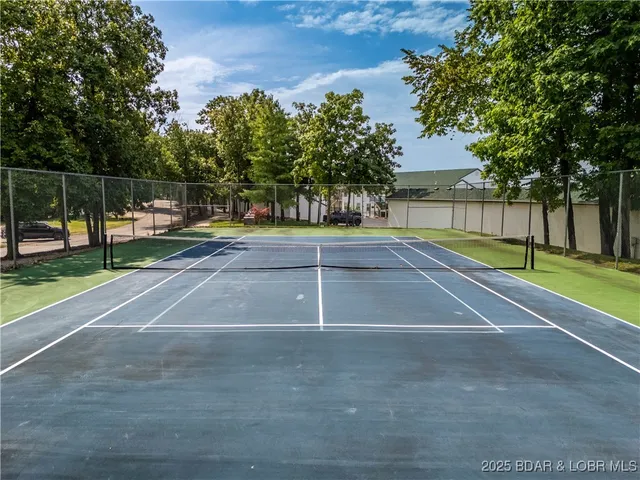 $334,500 | 1307 West Harbour Towne Drive, Unit W1307, Lake Ozark, MO 65049