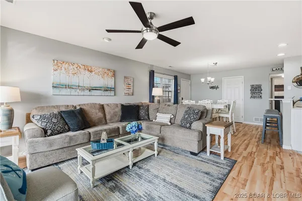 $298,000 | 1307 West Harbour Towne Drive, Unit W1307, Lake Ozark, MO 65049
