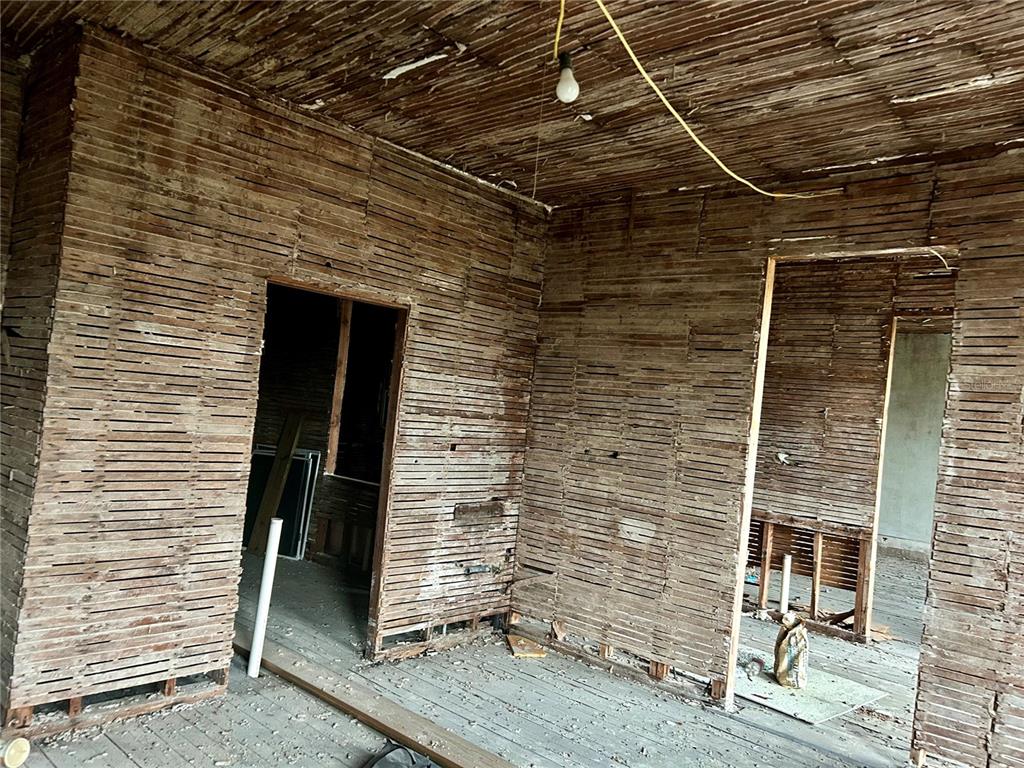 208 West Main Street Wauchula, FL 33873 - Photo 33 of 36 a view of door