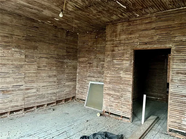 a view of parking area