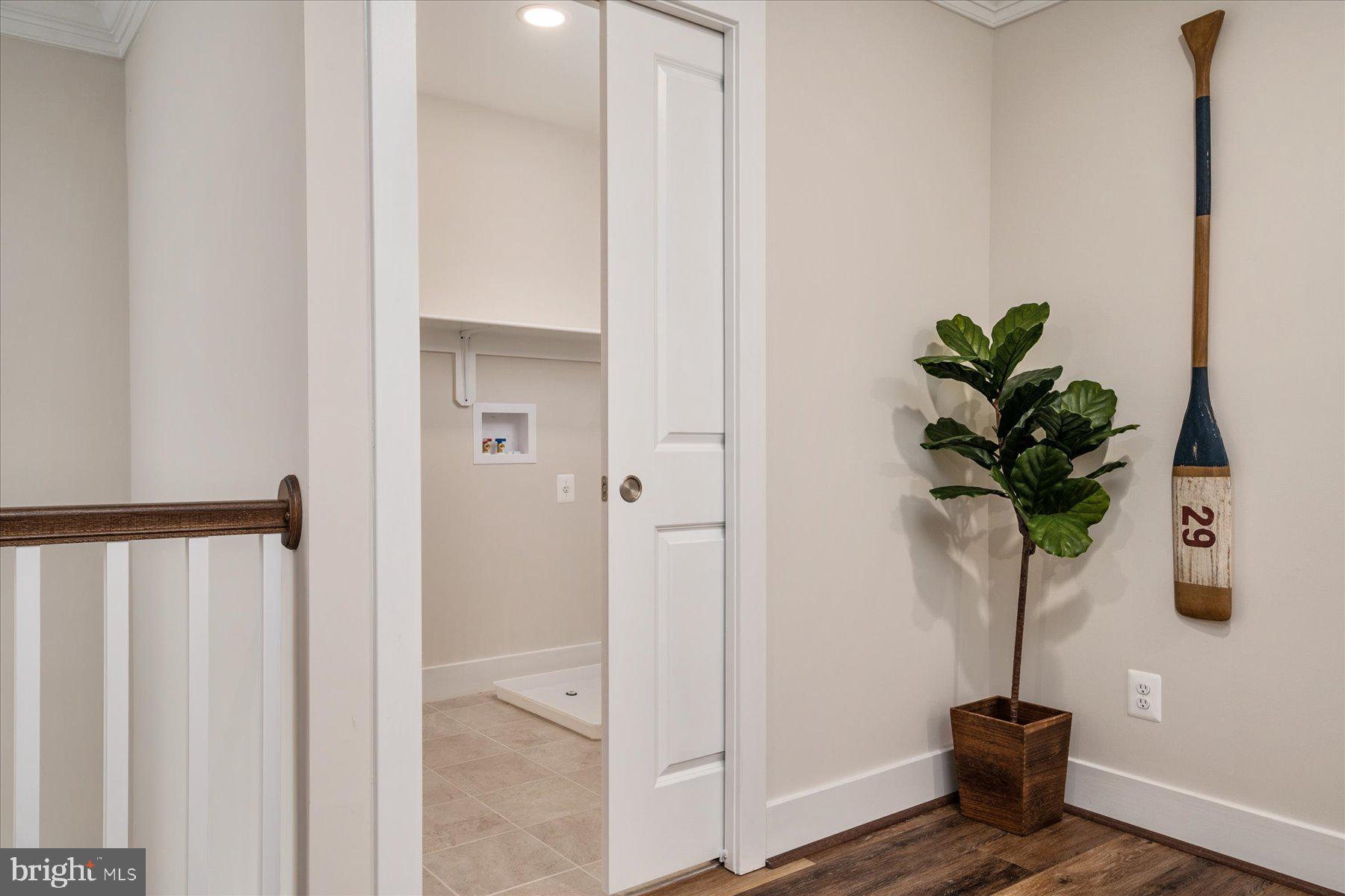 1261 Pekin Road Pasadena, MD 21122 - Photo 26 of 40 Laundry room