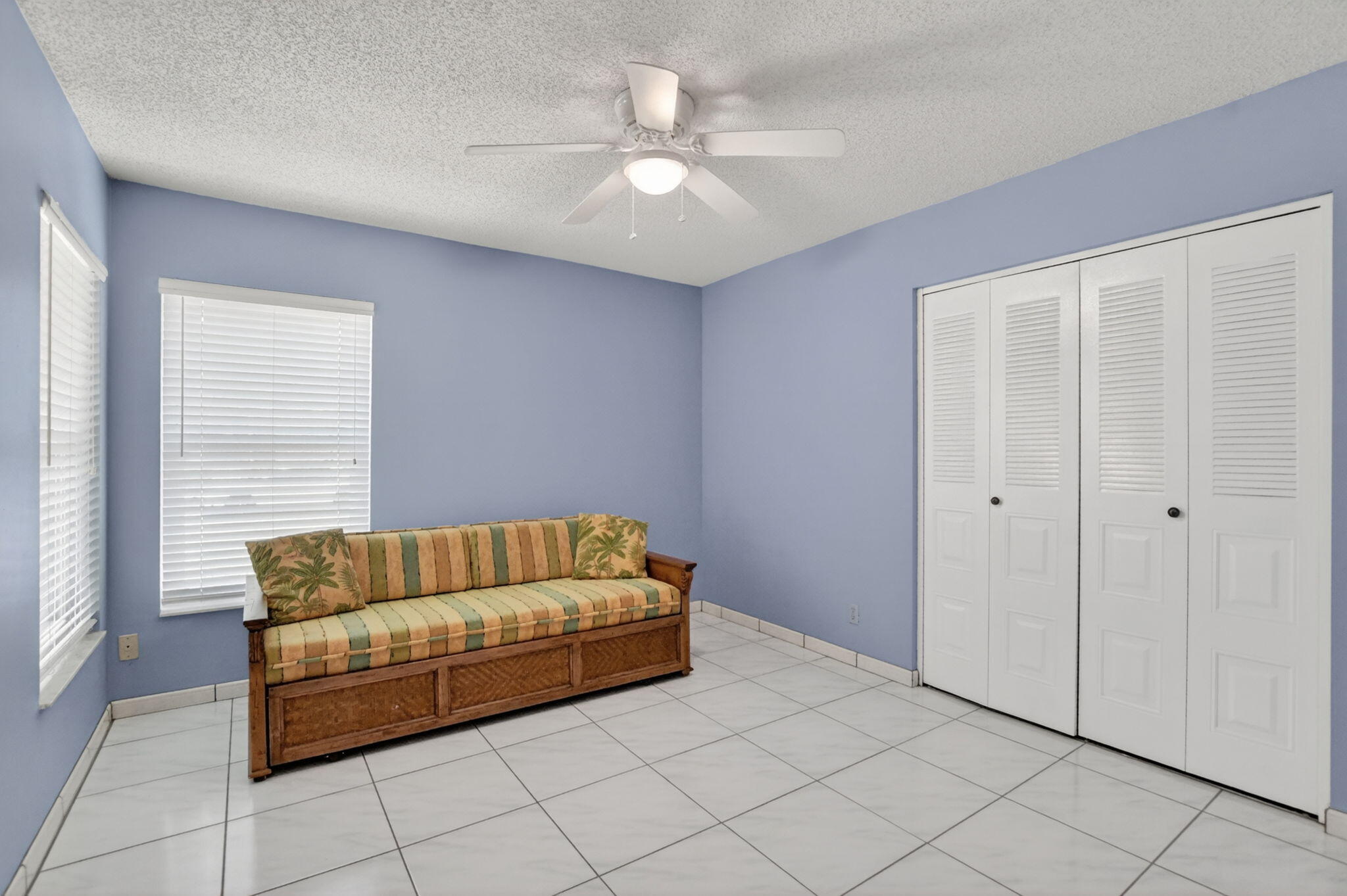 10953 Lake Front Place Boca Raton, FL 33498 - Photo 25 of 40 25-web-or-mls-DSC_6627