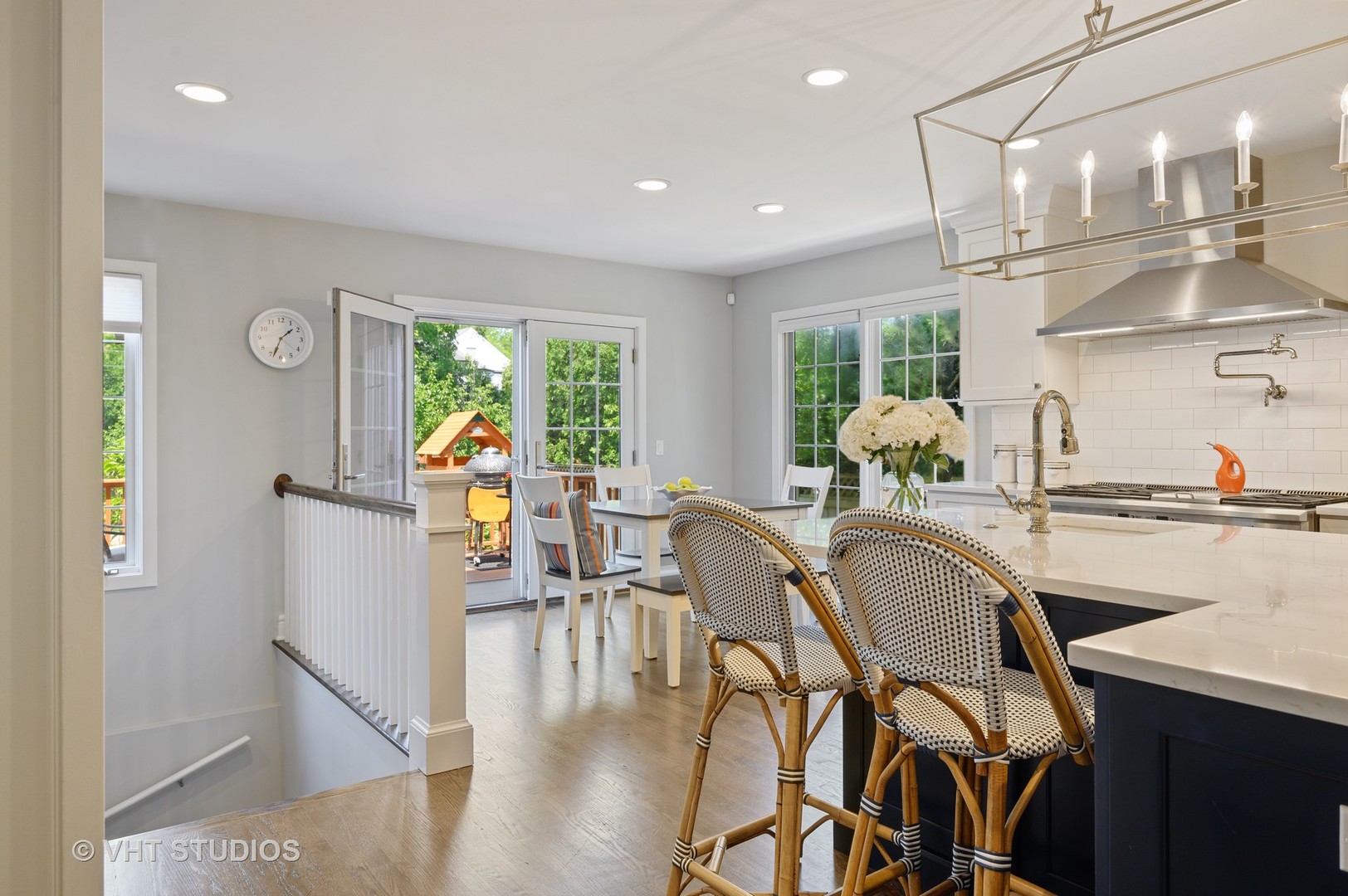 479 Sunset Road Winnetka, IL 60093 - Photo 11 of 52