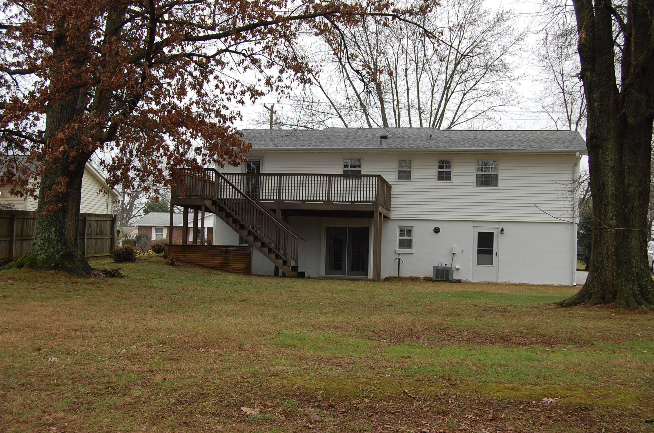 237 Peterson Road Knoxville, TN 37934 - Photo 23 of 29 Large Deck