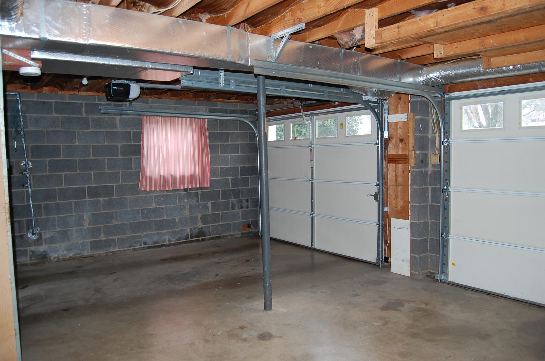237 Peterson Road Knoxville, TN 37934 - Photo 26 of 29 New Insulated Garage Doors