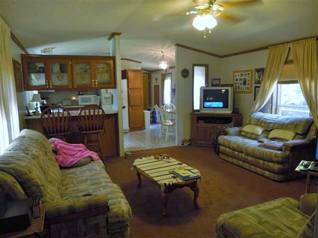 680 Edenway Road Dover, TN 37058 - Photo 13 of 20 View of Gathering room, into the kitchen-dining area.
