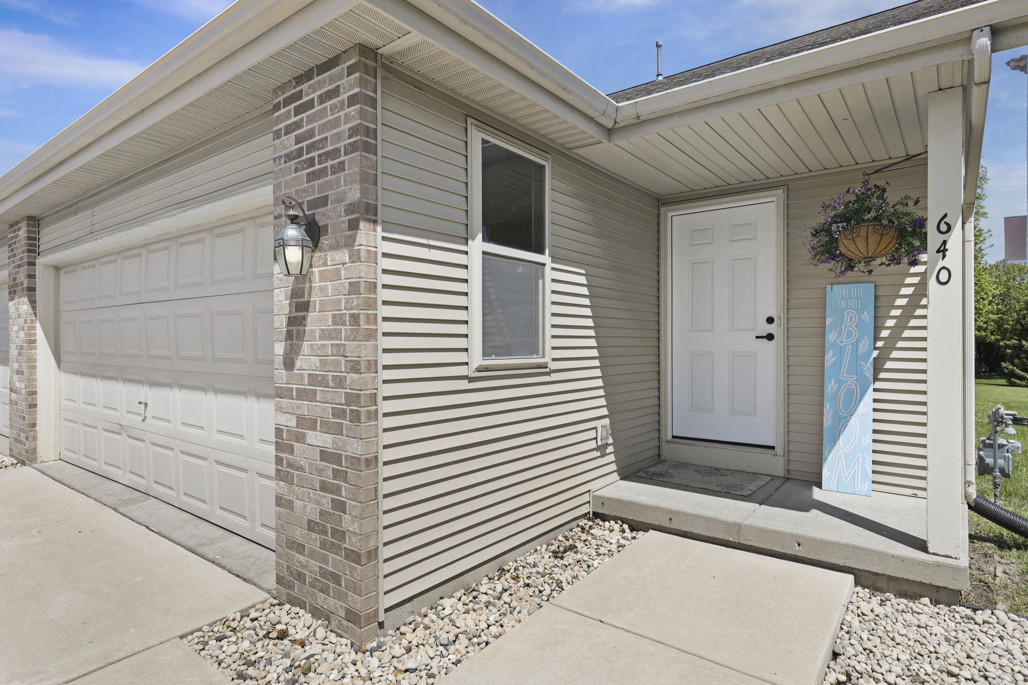 640 Tower Drive Sun Prairie, WI 53590 - Photo 12 of 40