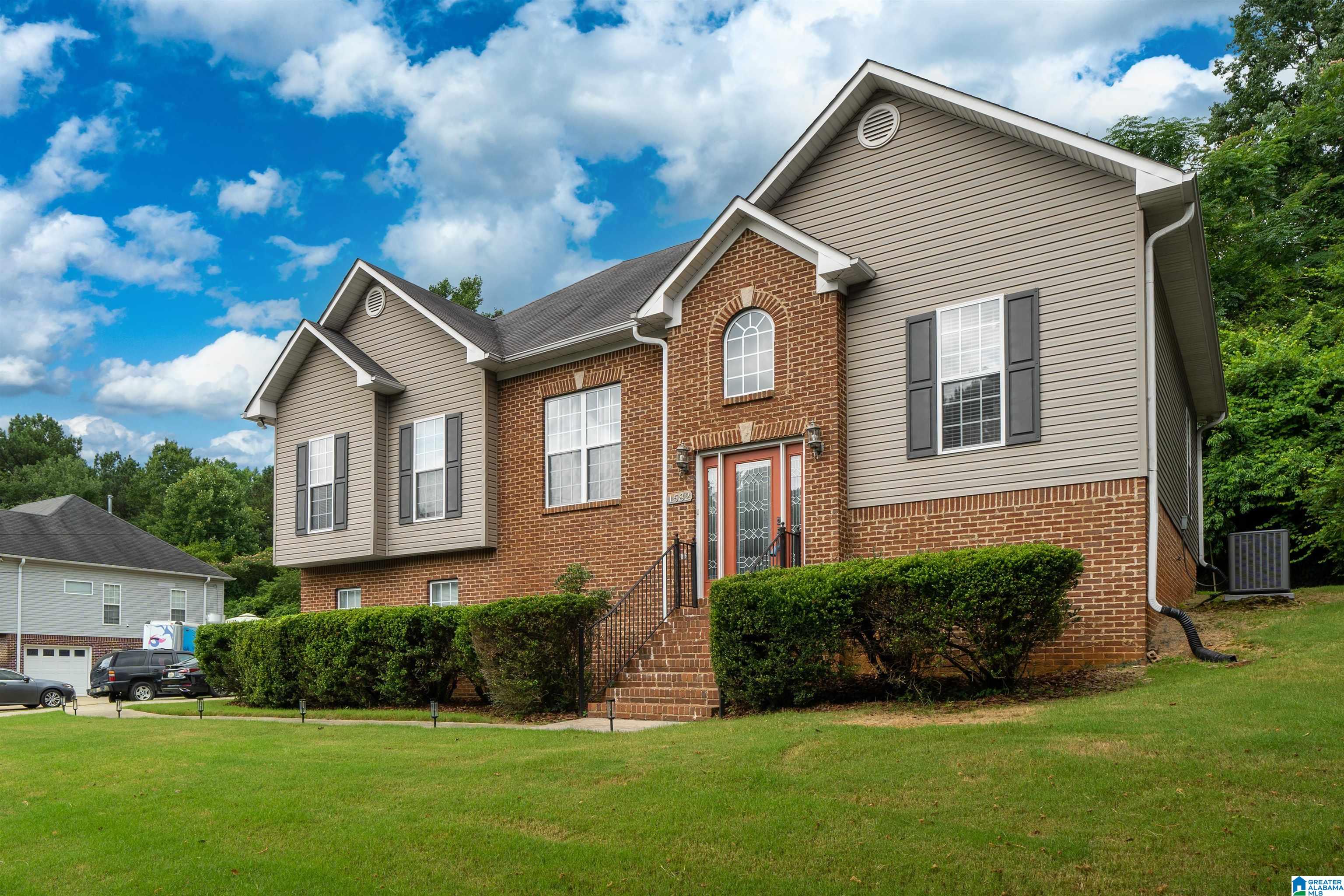 1582 Argo Margaret Road Odenville, AL 35120 - Photo 3 of 27