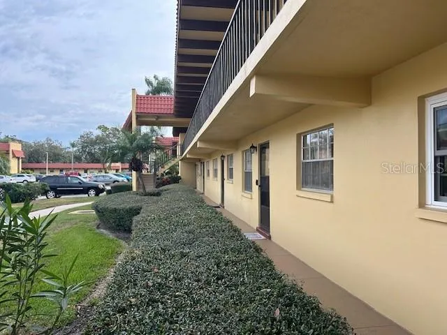 $1,400 | 1845 South Highland Avenue, Unit 1021, Clearwater, FL 33756