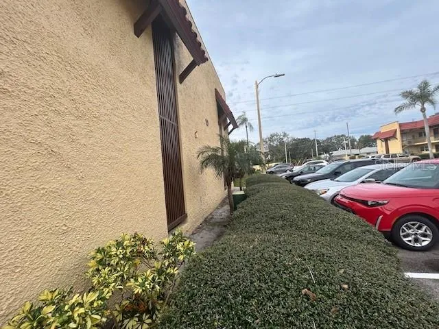 $1,400 | 1845 South Highland Avenue, Unit 1021, Clearwater, FL 33756