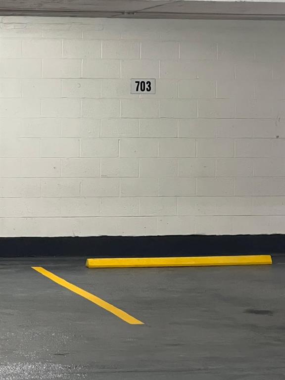 400 North Surf Road, Unit 703 Hollywood, FL 33019 - Photo 40 of 50 a bathroom with a bathtub and a shower