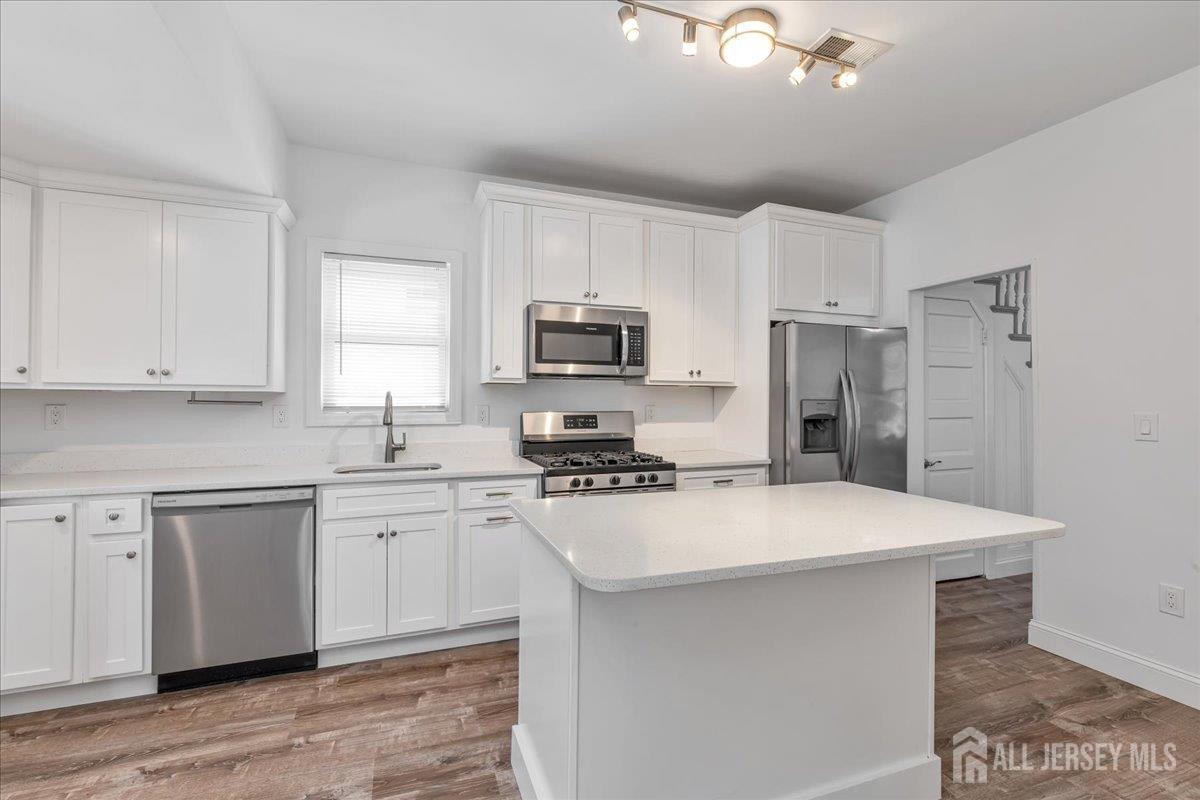 94 Riva Avenue Milltown, NJ 08850 - Photo 21 of 43
