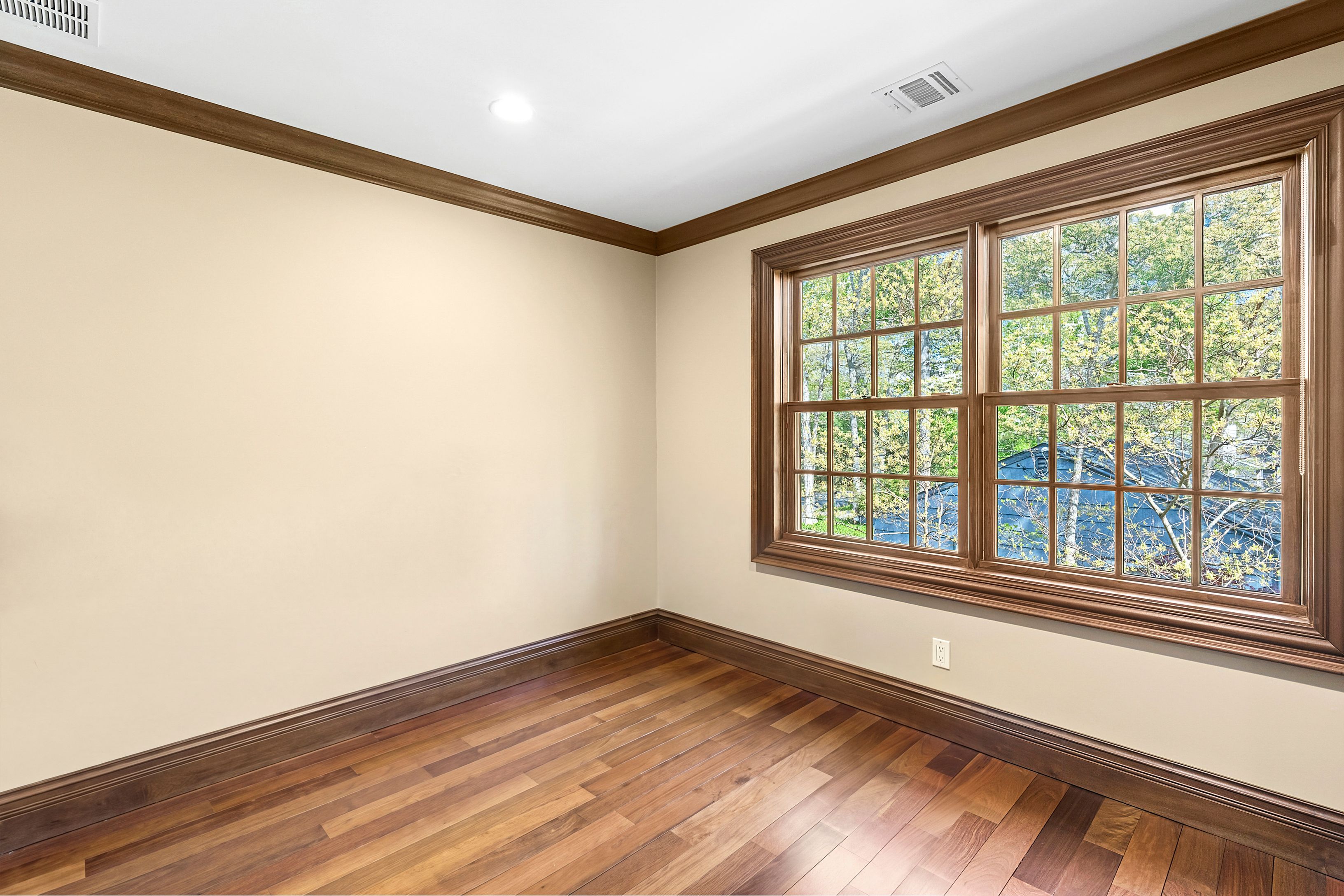 2015 Kenneys Road Southold, NY 11971 - Photo 16 of 21