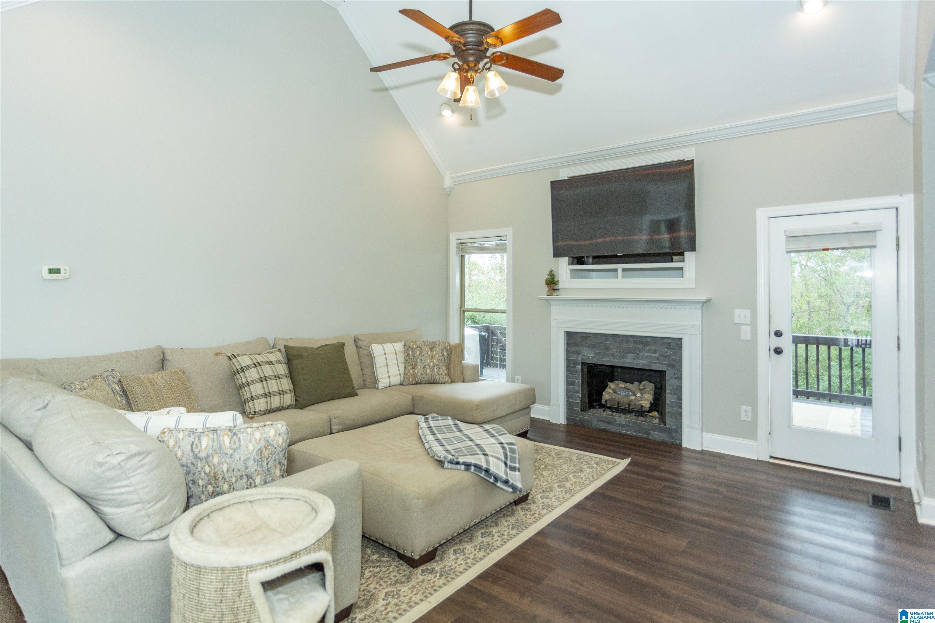 1864 Parc Ridge Circle Warrior, AL 35180 - Photo 2 of 39