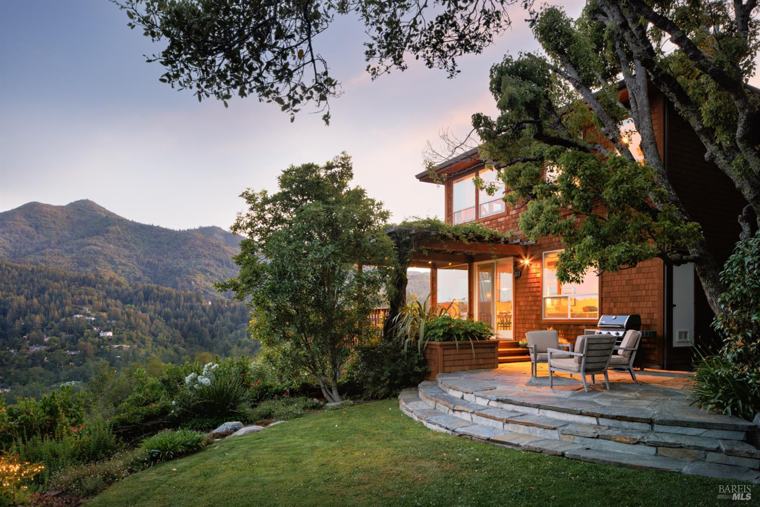 a view of outdoor space yard and patio