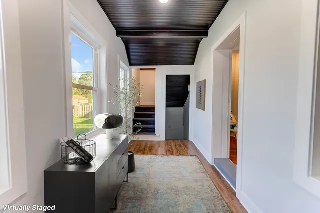 $469,900 | 2508 Kenilworth Avenue, Berwyn, IL 60402