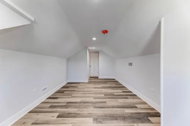 $469,900 | 2508 Kenilworth Avenue, Berwyn, IL 60402