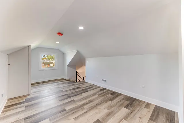 $469,900 | 2508 Kenilworth Avenue, Berwyn, IL 60402