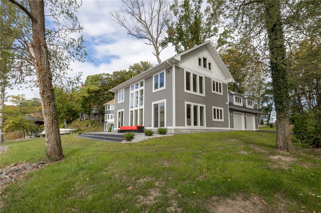 673 Seneca Road Irondequoit, NY 14622 - Photo 2 of 50