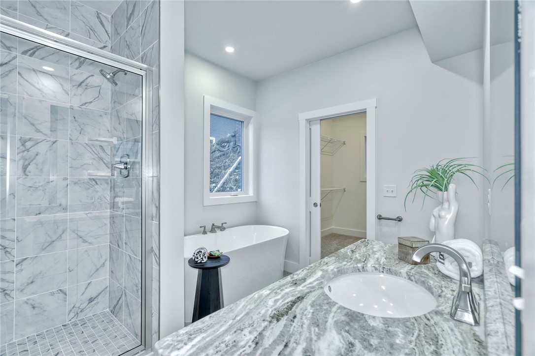 673 Seneca Road Irondequoit, NY 14622 - Photo 35 of 50