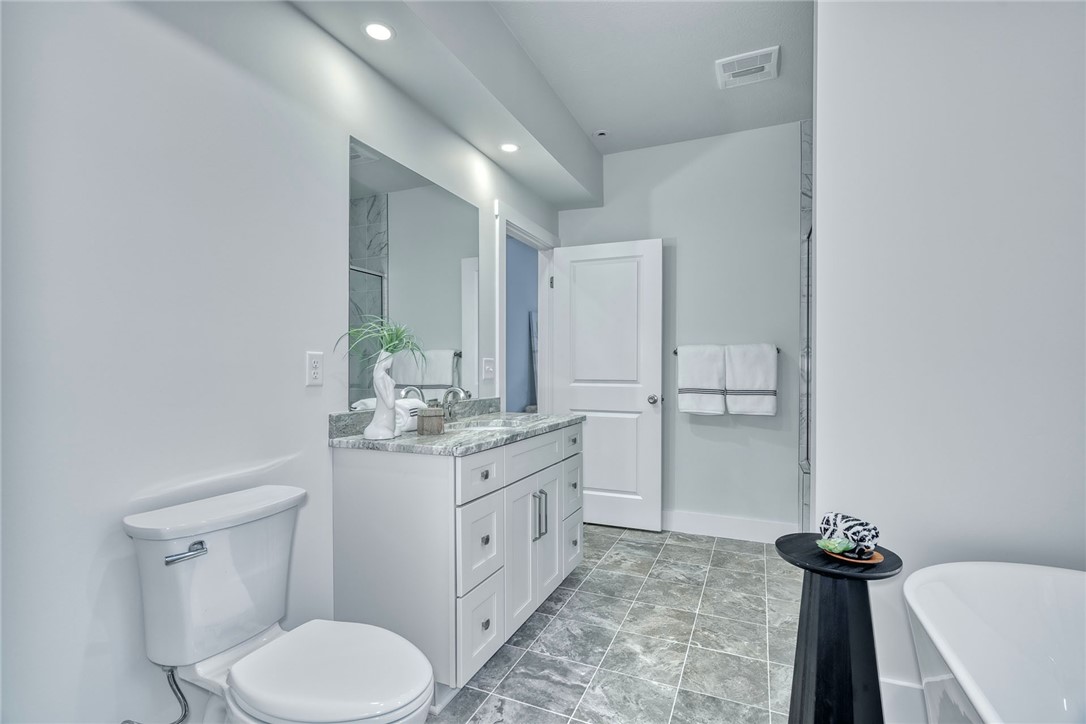 673 Seneca Road Irondequoit, NY 14622 - Photo 36 of 50