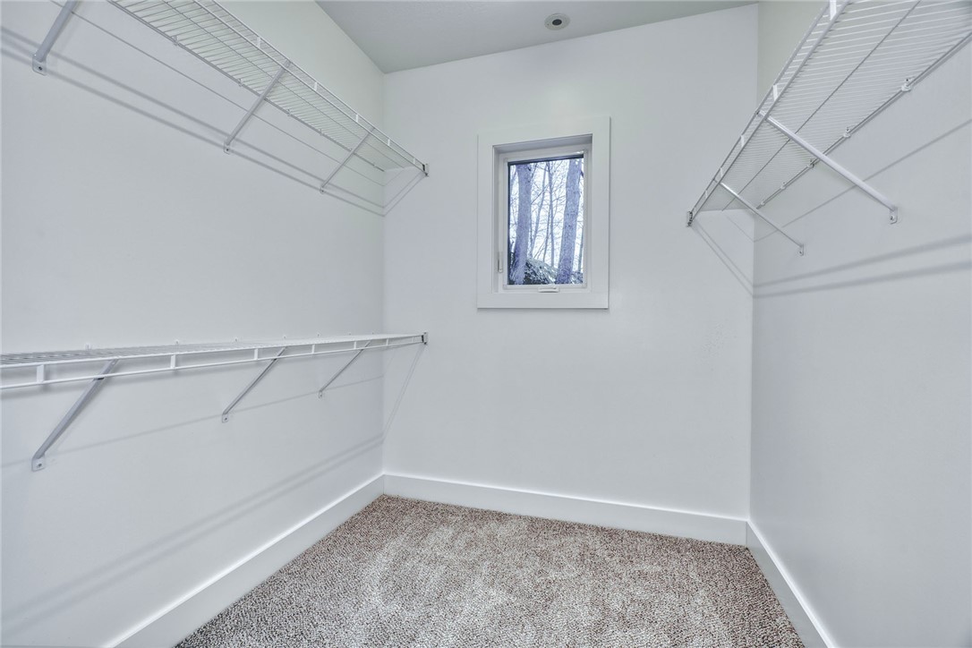 673 Seneca Road Irondequoit, NY 14622 - Photo 37 of 50