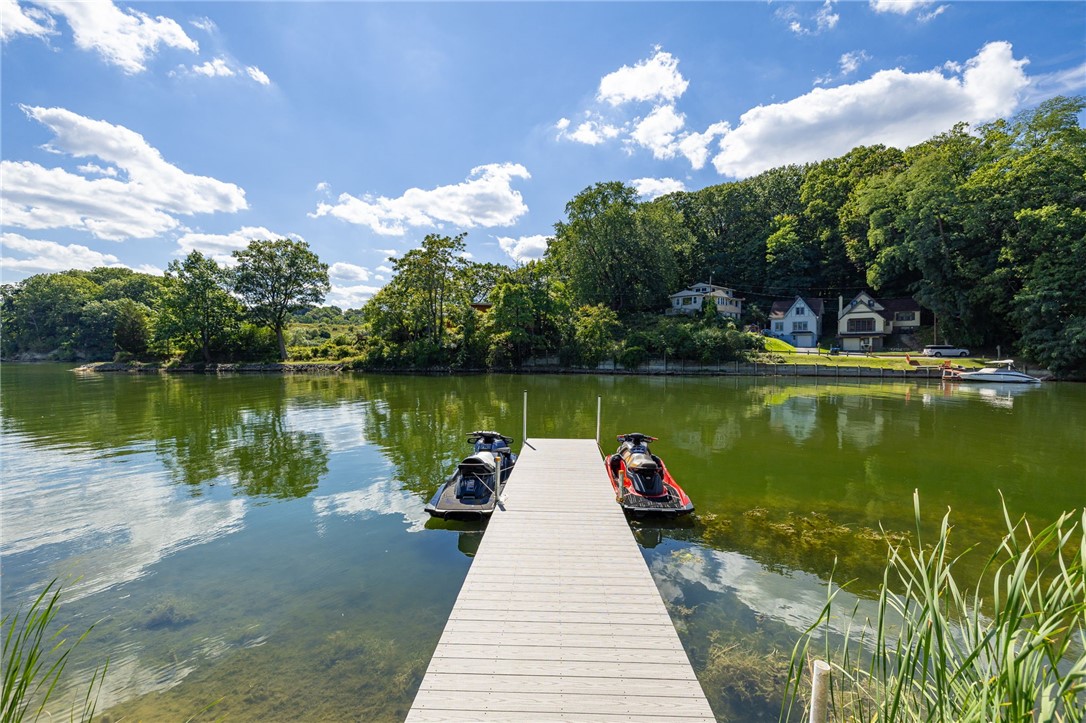 673 Seneca Road Irondequoit, NY 14622 - Photo 7 of 50