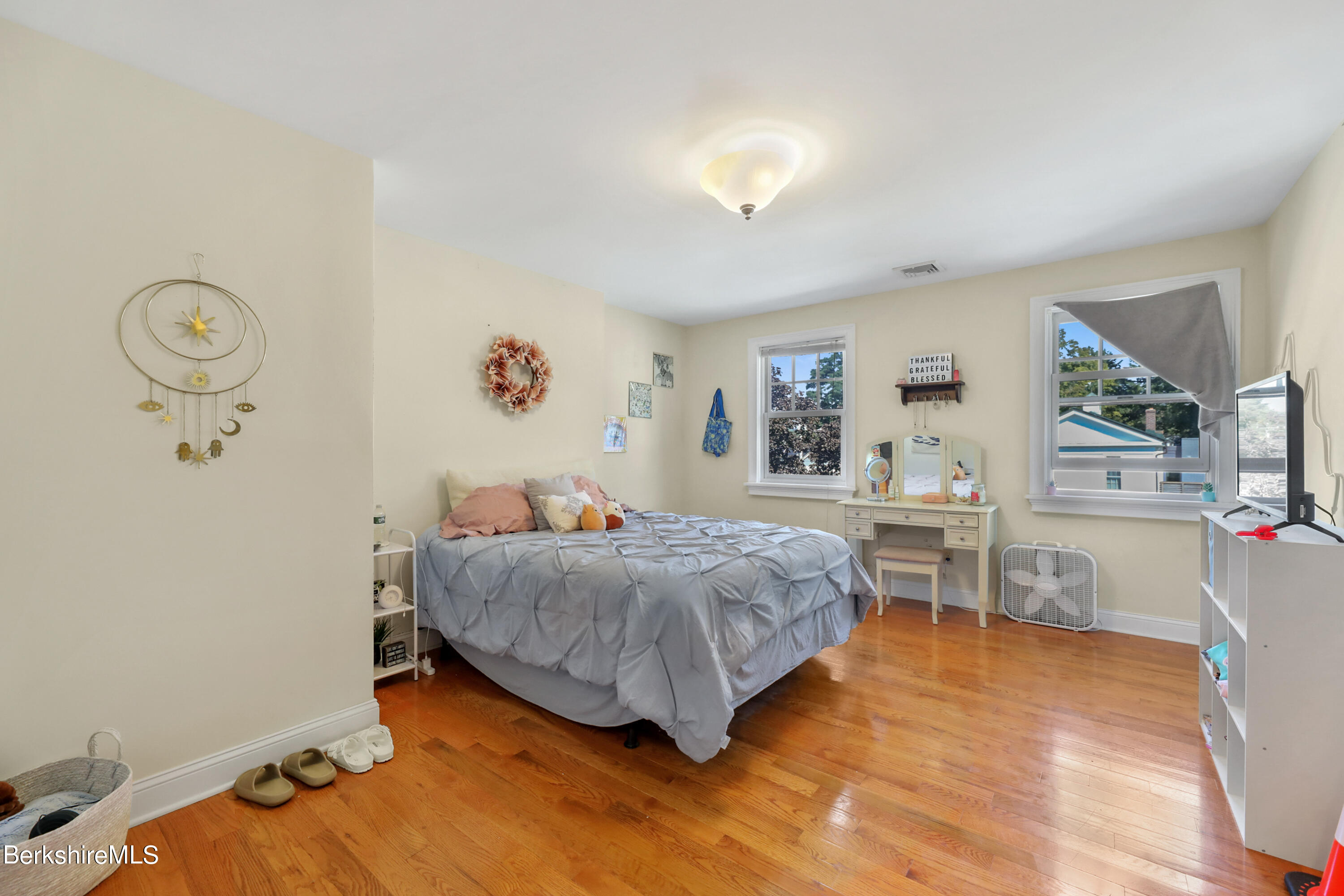 29 Main Street West Stockbridge, MA 01266 - Photo 44 of 51 a living room with a bed furniture and next to a window