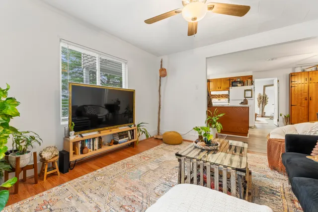 $335,000 | 210 Mt Vernon Avenue, Augusta, ME 04330