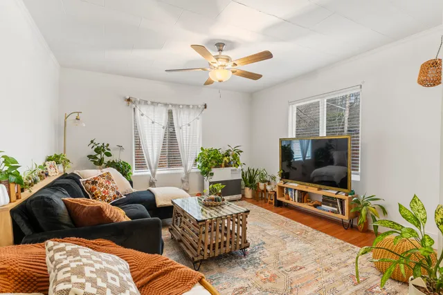 $335,000 | 210 Mt Vernon Avenue, Augusta, ME 04330