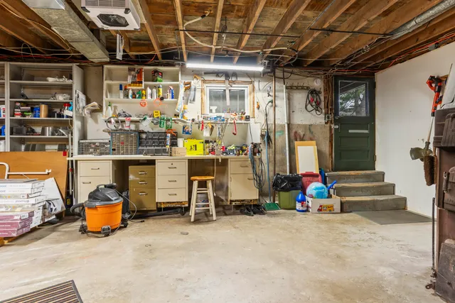 $335,000 | 210 Mt Vernon Avenue, Augusta, ME 04330