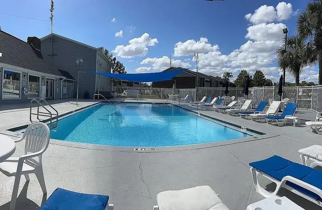 $169,000 | 1400 Gandy Boulevard North, Unit 1509, St. Petersburg, FL 33702